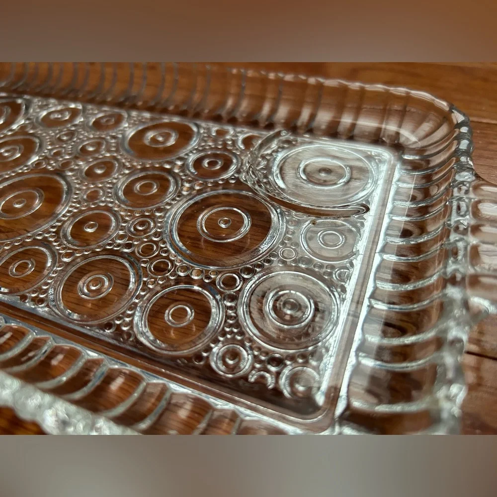 FREE w/ bundle Glass Trinket Tray with Circle Details Excellent used condition